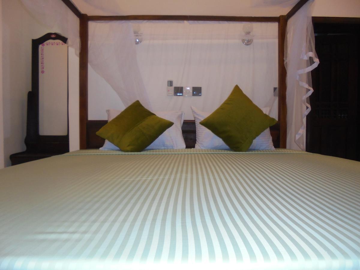 Surf Bay Resort Arugam Bay Eksteriør billede