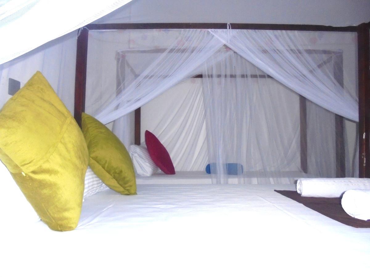 Surf Bay Resort Arugam Bay Eksteriør billede