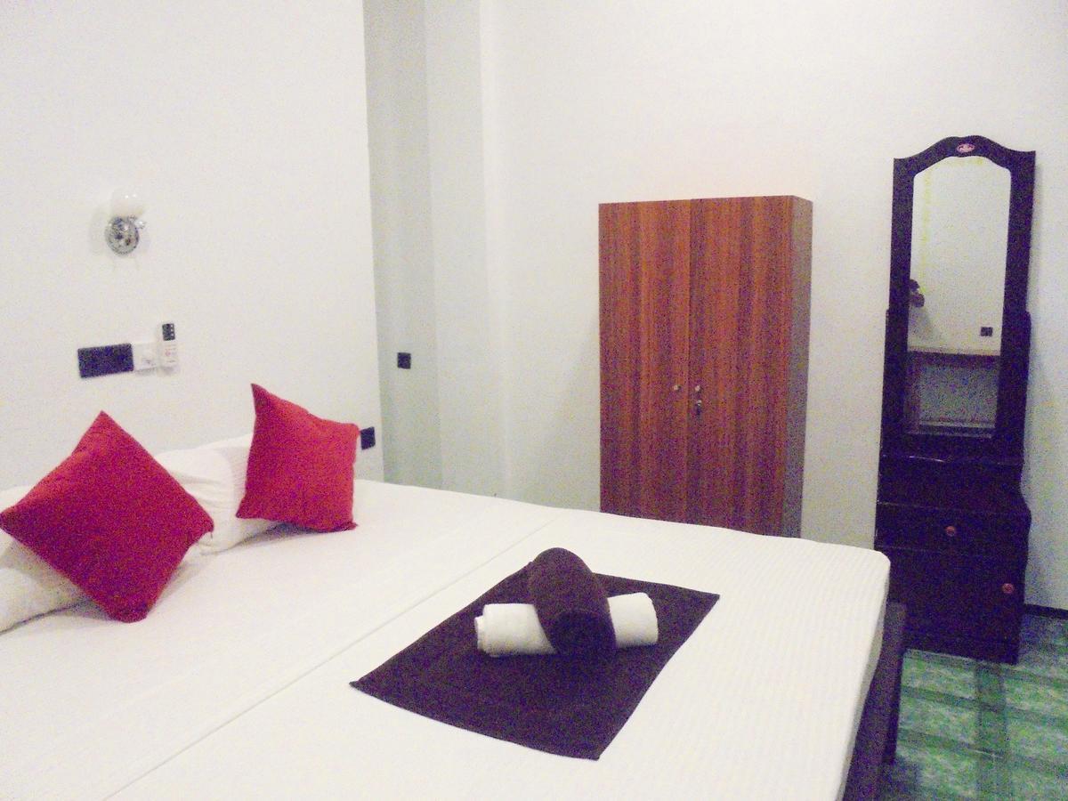 Surf Bay Resort Arugam Bay Eksteriør billede